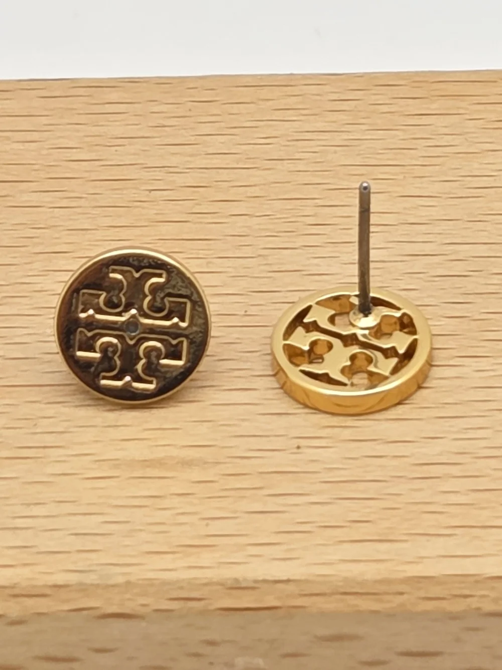 Tory Burch Gold Tone Miller Logo Circle Stud Earrings NWT